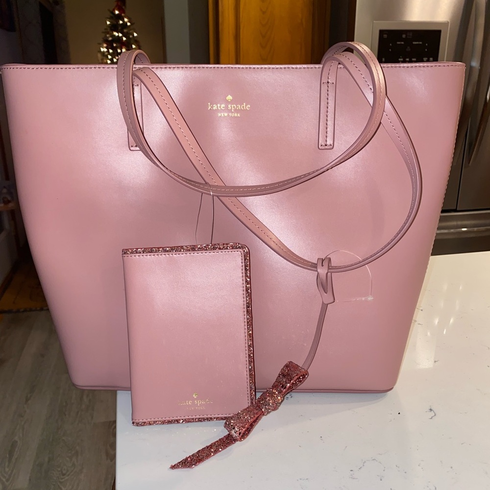 NWT Kate Spade sparkly tote and wallet - Picture 1 of 8